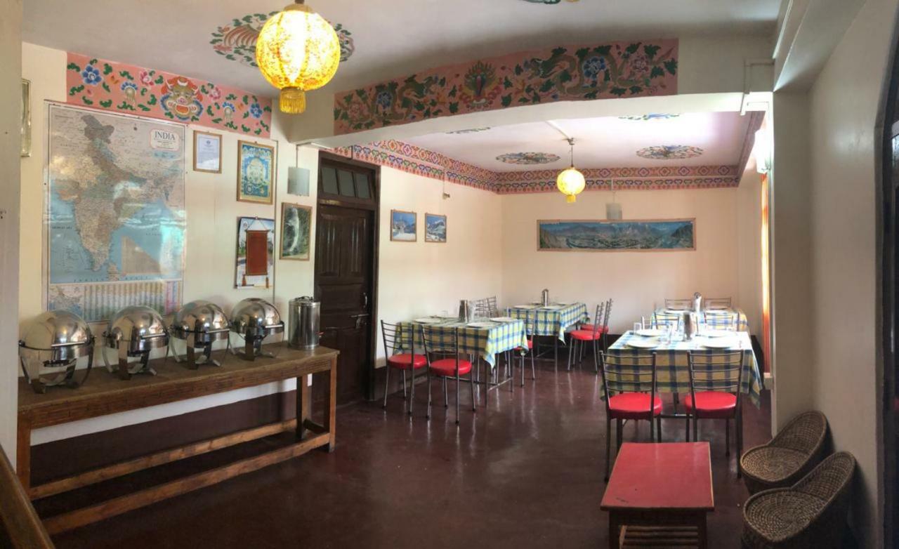 Golden Fish Hotel, Lachung Bagian luar foto