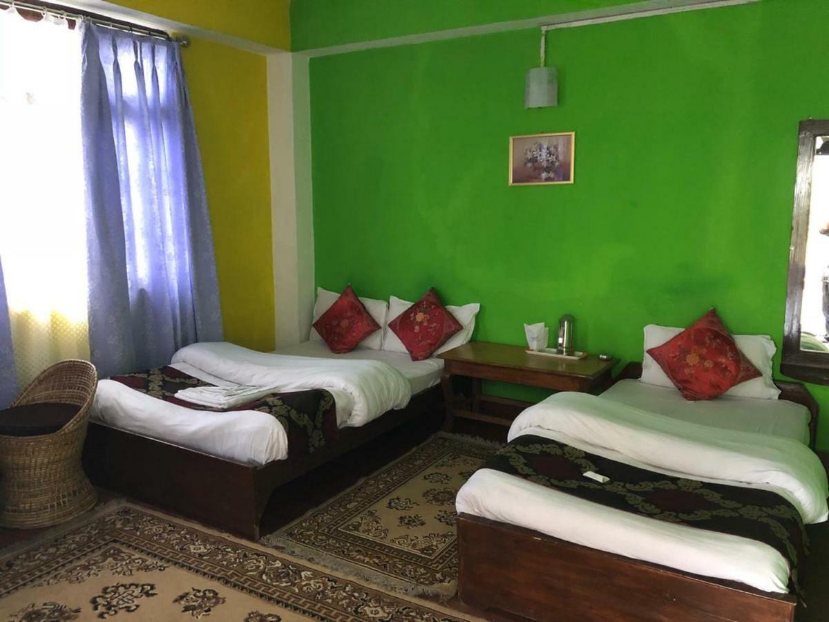 Golden Fish Hotel, Lachung Bagian luar foto